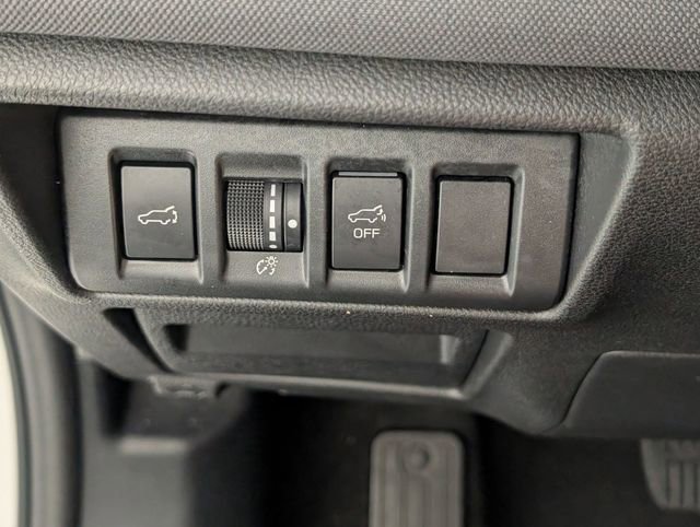 Used 2024 Subaru Outback Premium image 14