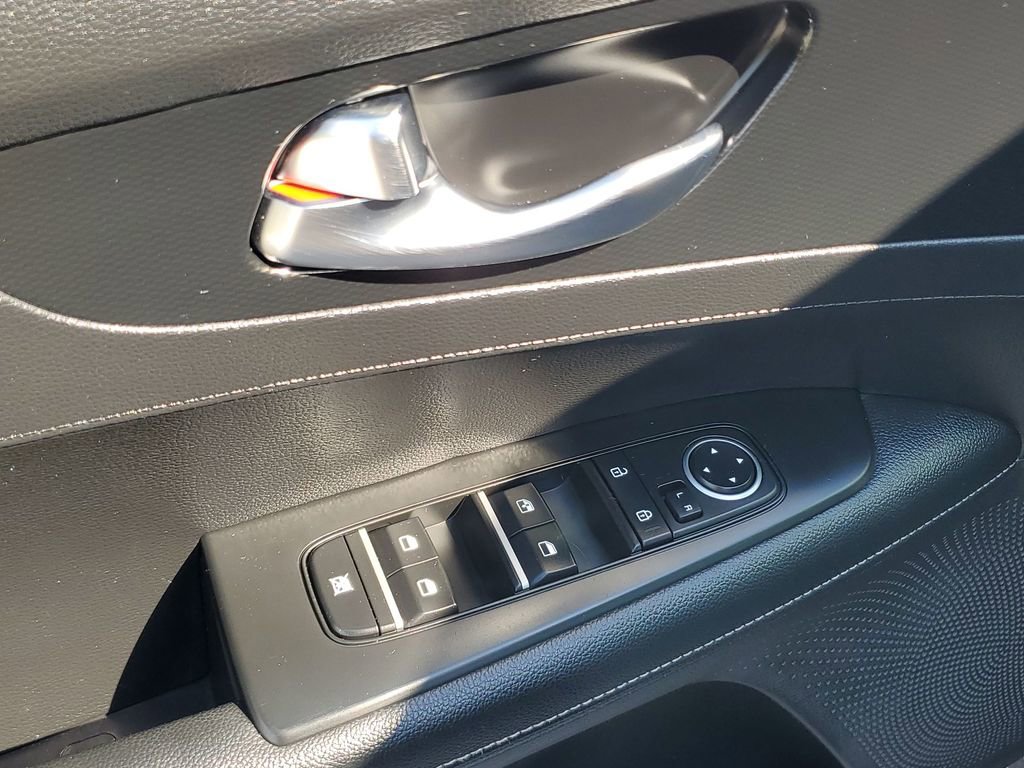 Used 2023 Kia Forte GT-Line w/ GT-Line Technology Package image 44