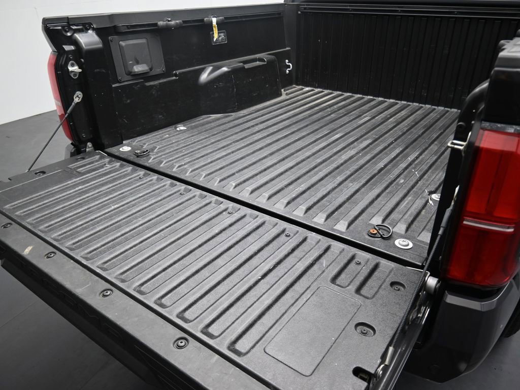 Used 2024 Toyota Tacoma TRD Sport w/ TRD Sport Upgrade Package image 12