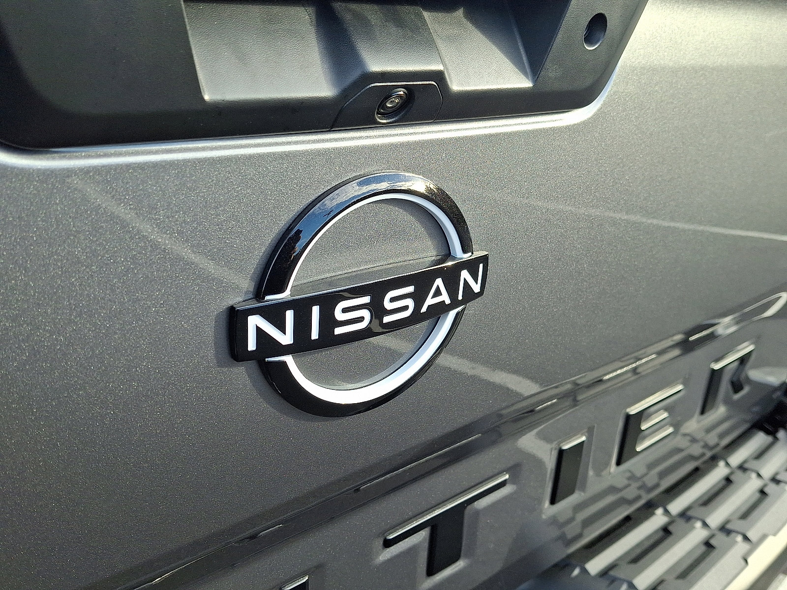 New 2026 Nissan Frontier SV image 6