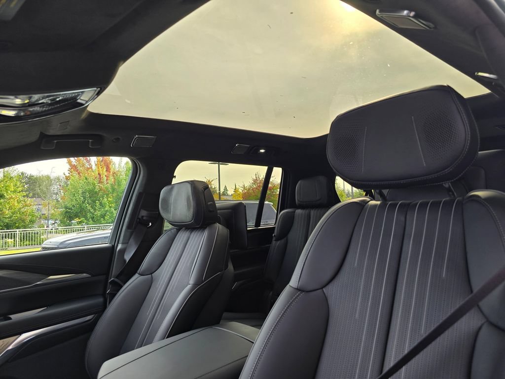 New 2026 Cadillac Escalade IQL Sport 2 AWD/4WD image 22