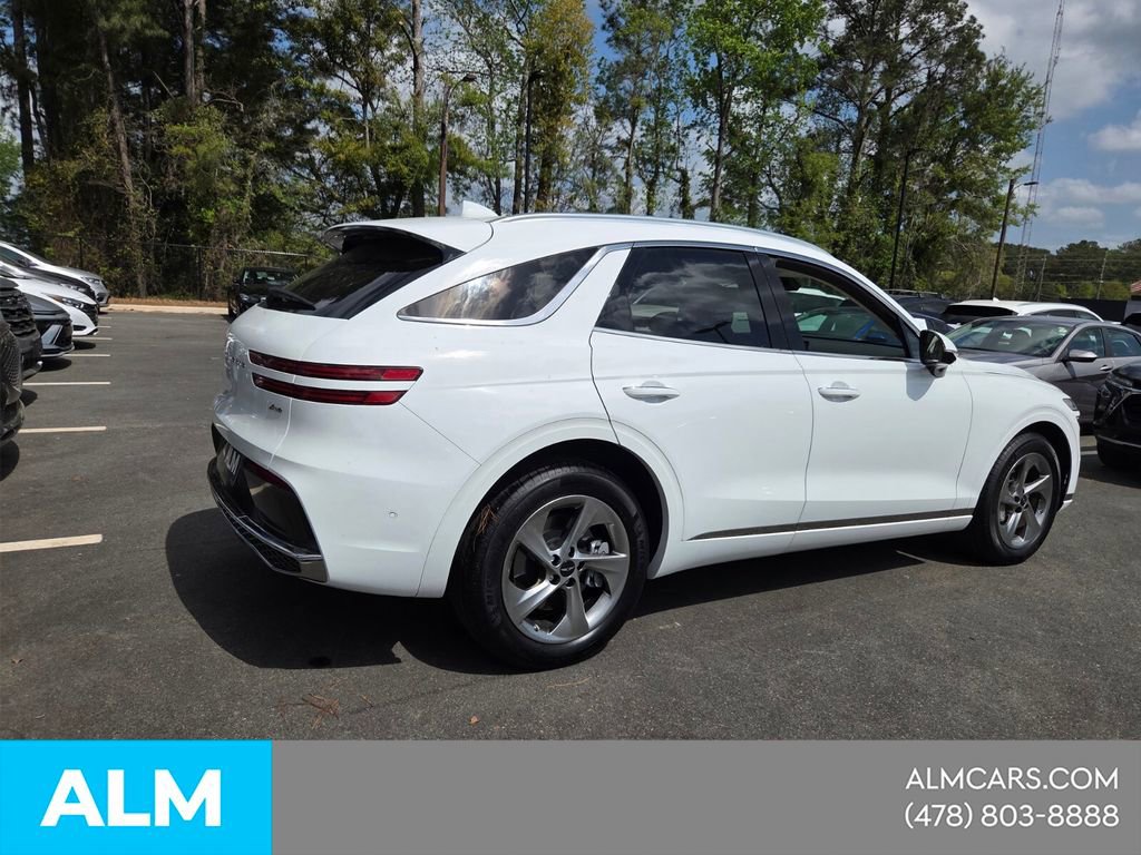Used 2026 Genesis GV70 2.5T Advanced image 13