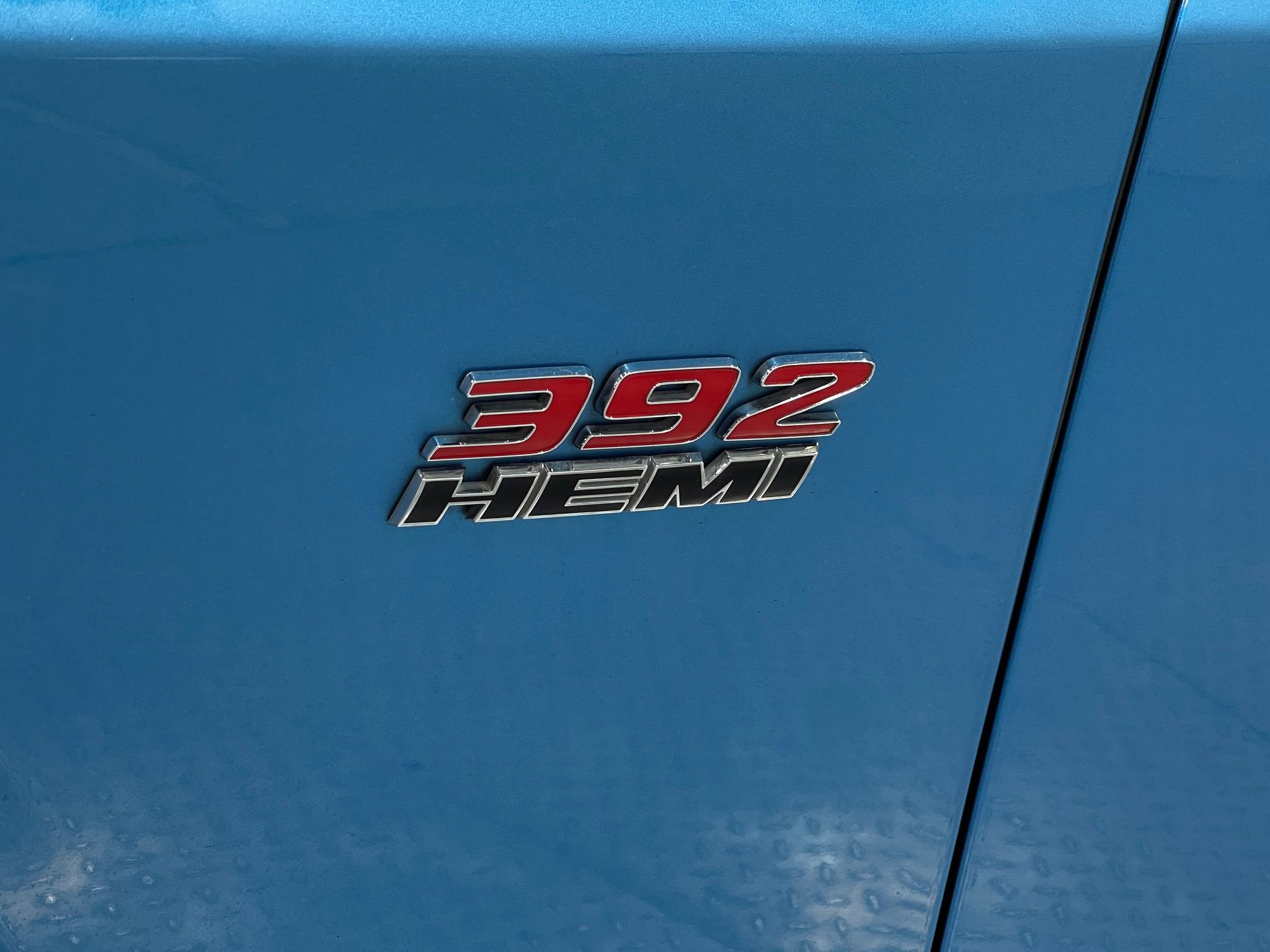 Used 2016 Dodge Challenger SRT w/ Technology Group image 42