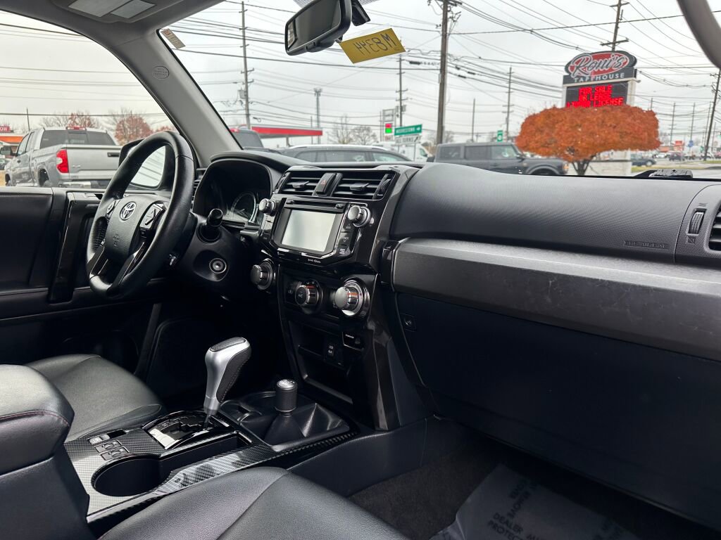 Used 2019 Toyota 4Runner TRD Off-Road Premium image 30