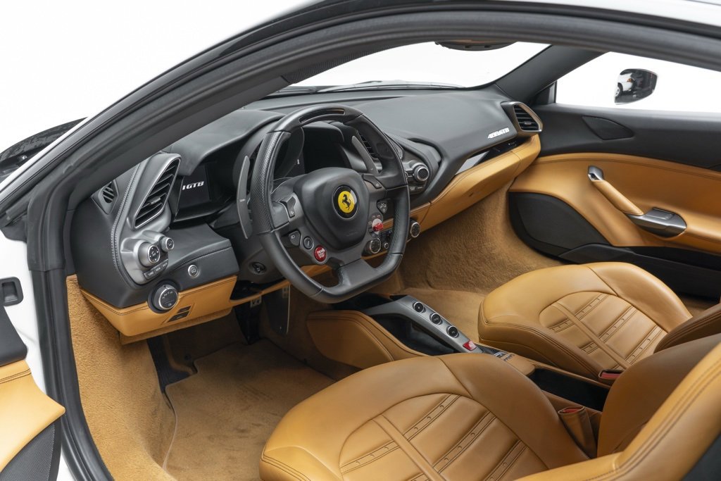Used 2016 Ferrari 488 GTB image 11