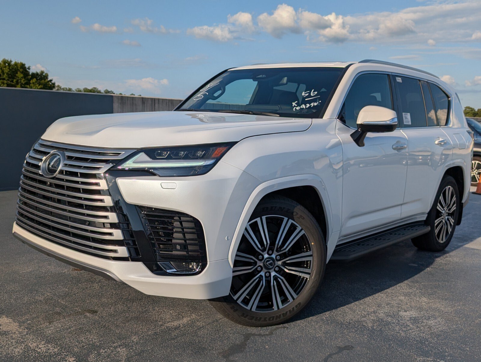 New 2026 Lexus LX 700h Luxury w/ Accessory Package (Z1)
