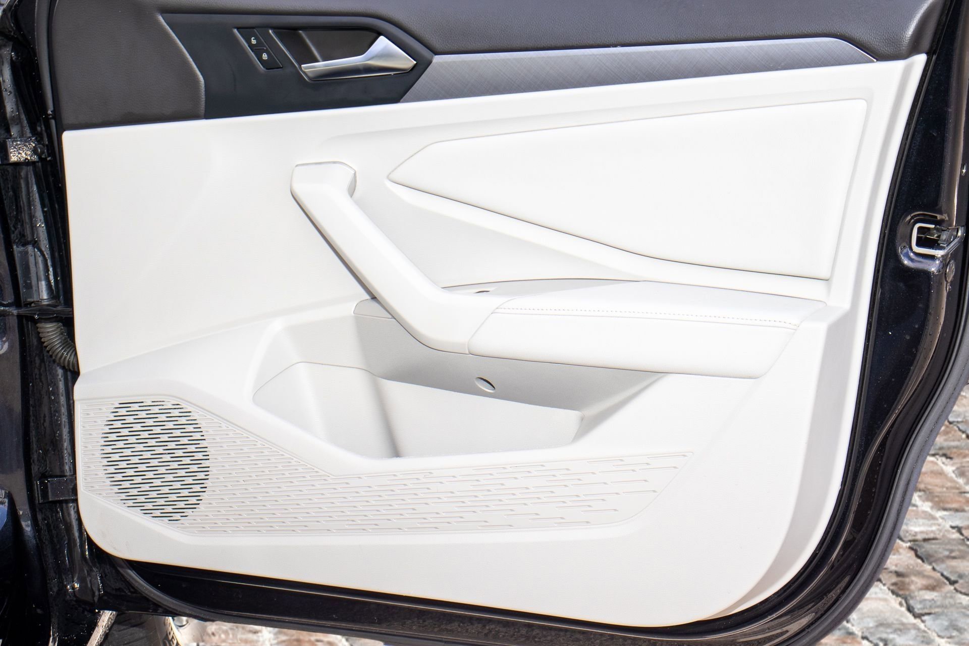 Used 2023 Volkswagen Jetta SE image 13