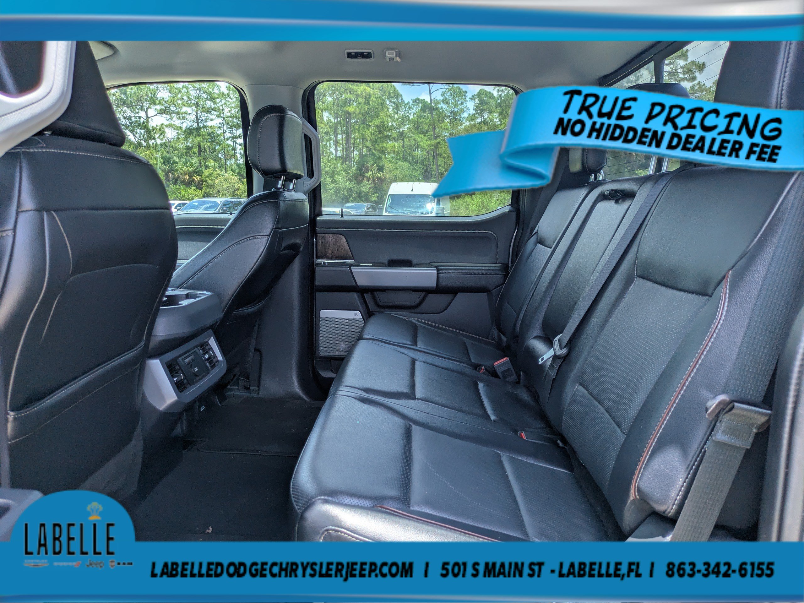 Used 2023 Ford F250 4x4 Crew Cab Super Duty image 13