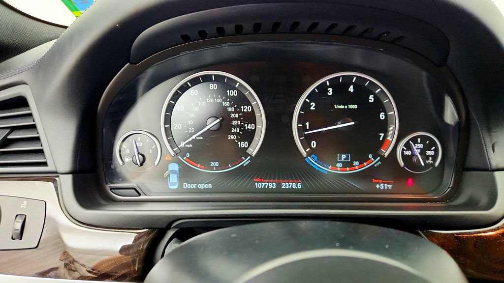 Used 2015 BMW 550i xDrive Sedan AWD/4WD image 15