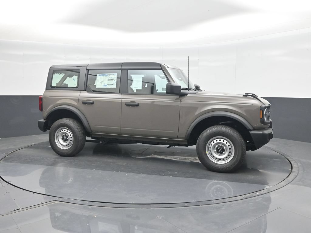 New 2026 Ford Bronco 4-Door AWD/4WD image 11