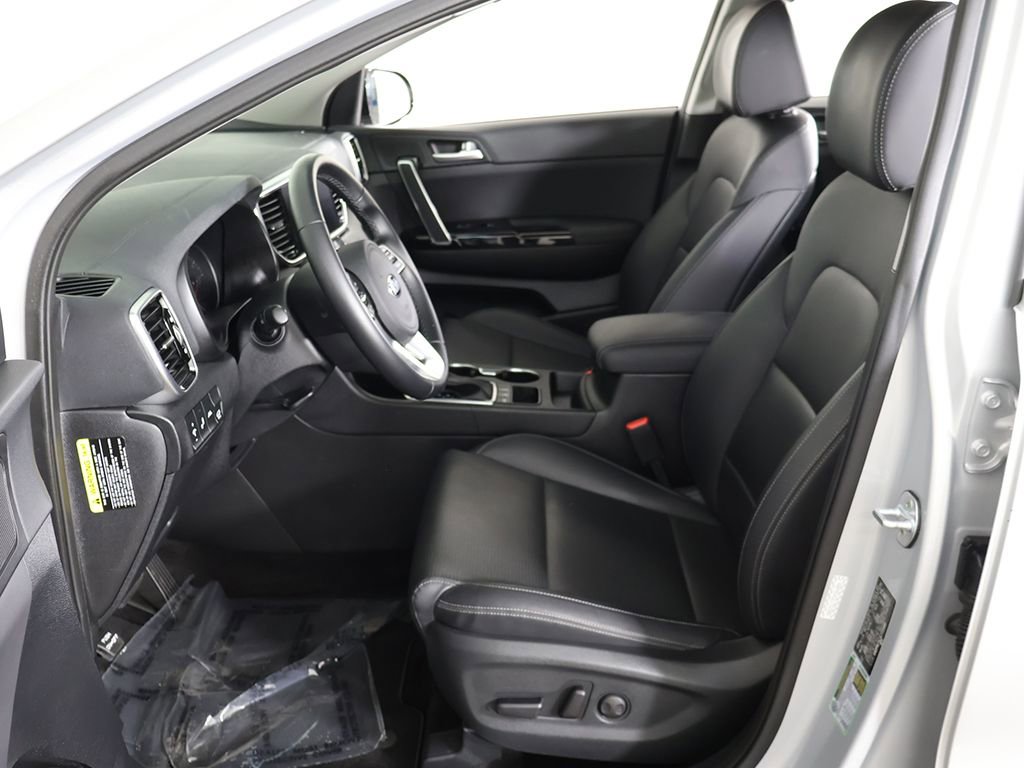 Used 2020 Kia Sportage EX image 27