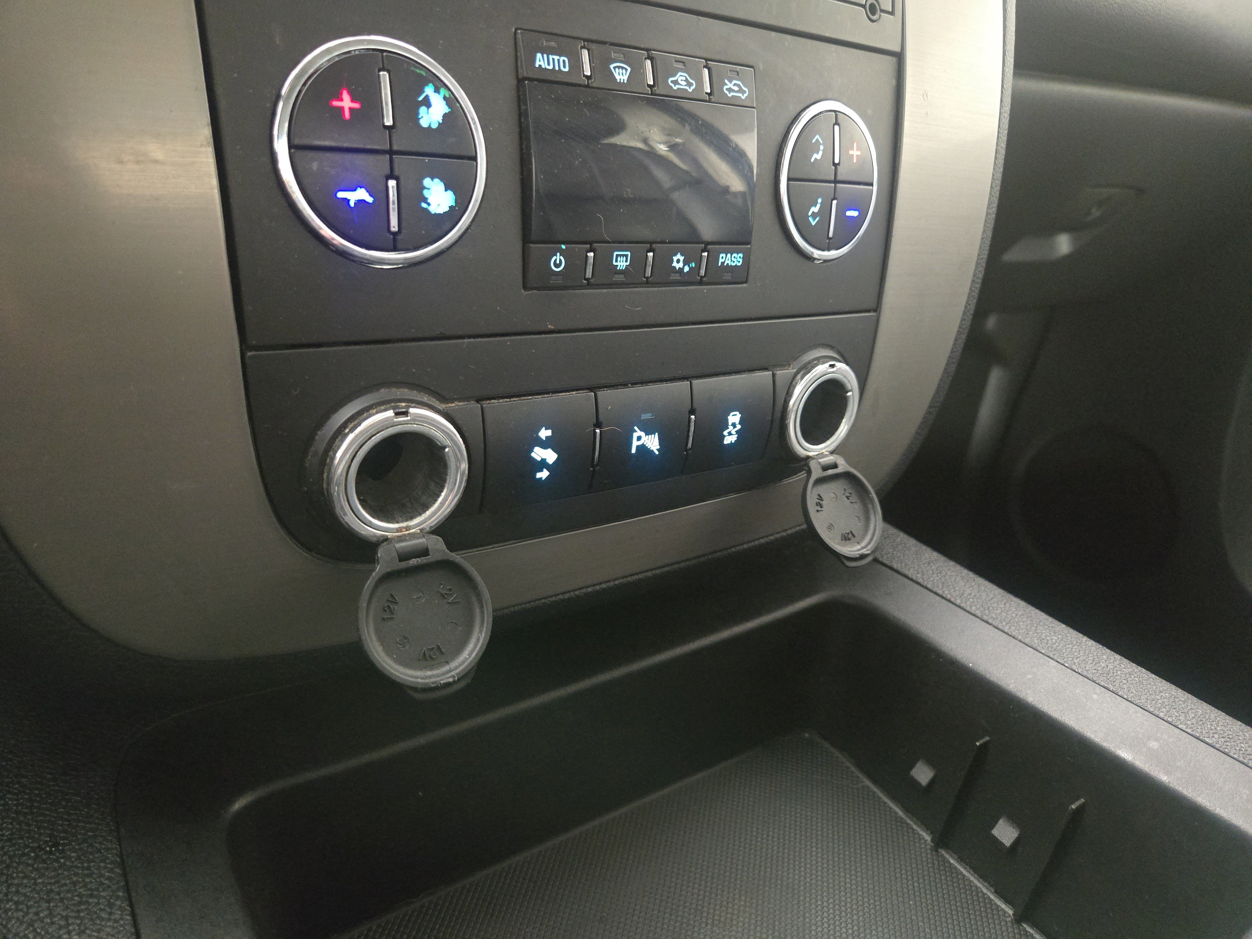 Used 2013 GMC Sierra 1500 SLT w/ SLT Convenience Package image 24