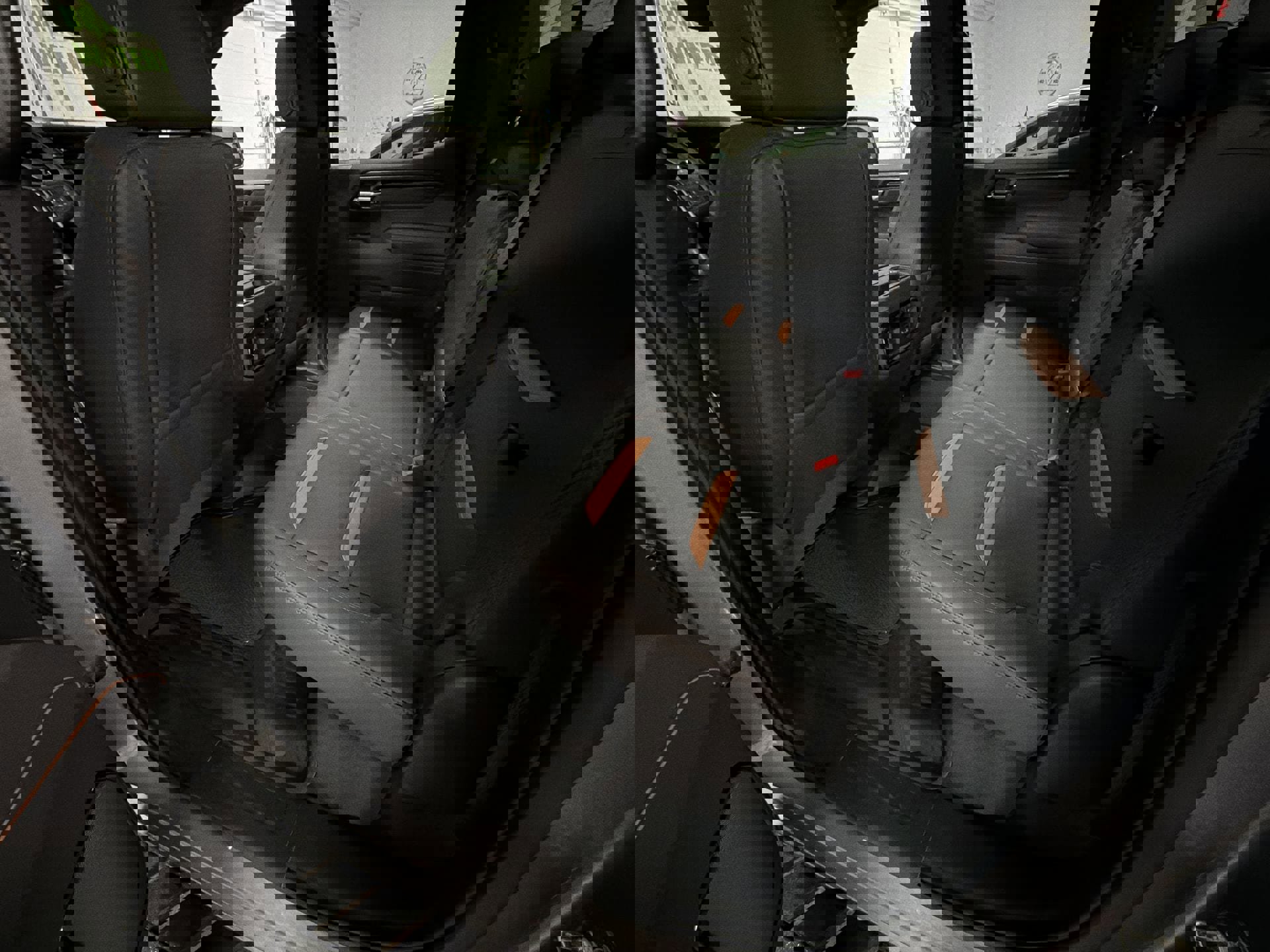 New 2026 GMC Sierra 1500 AT4 w/ AT4 Premium Package image 26