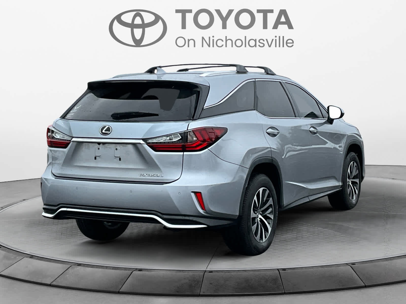 Used 2022 Lexus RX 350L Premium w/ Premium Package image 6