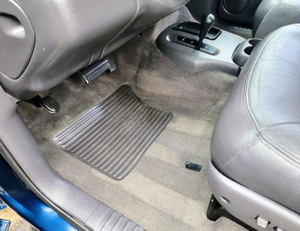 Used 2000 Dodge Durango image 5