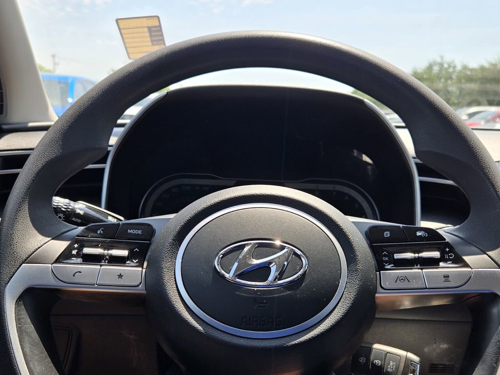Certified 2024 Hyundai Tucson SE FWD image 20