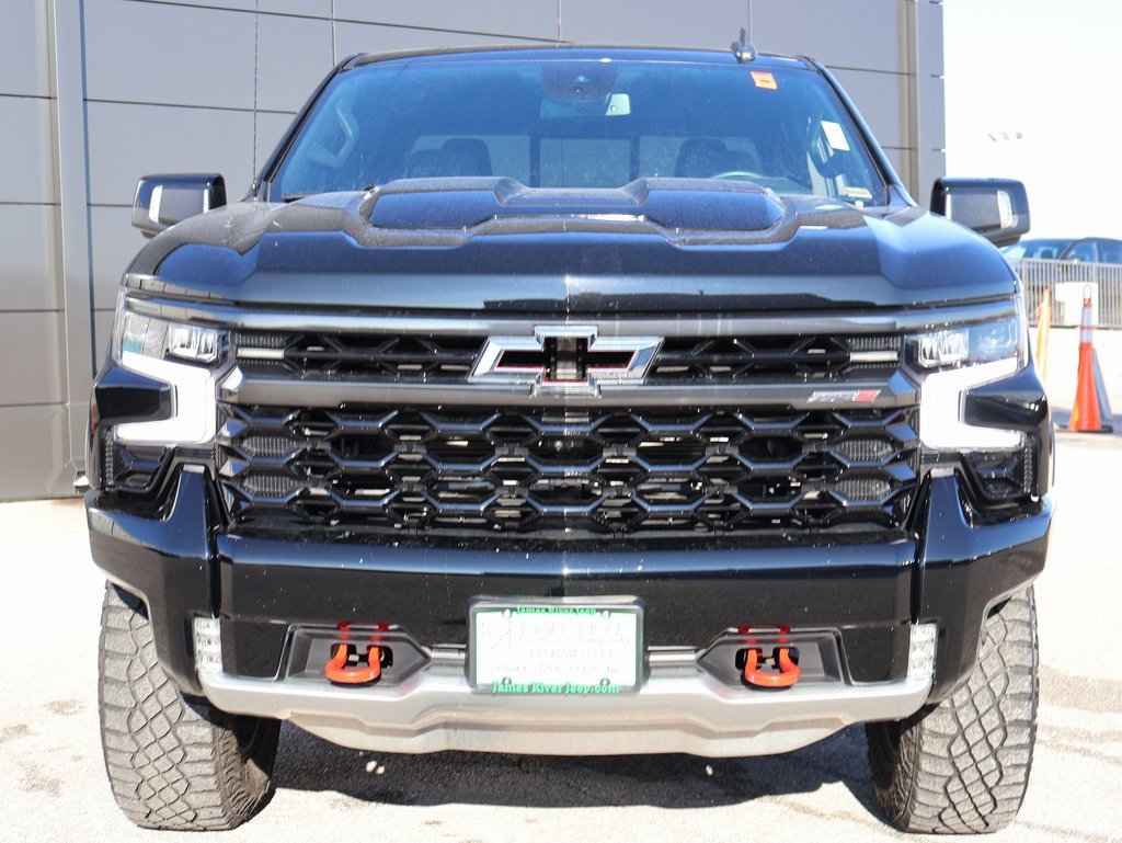 Used 2024 Chevrolet Silverado 1500 ZR2 image 7