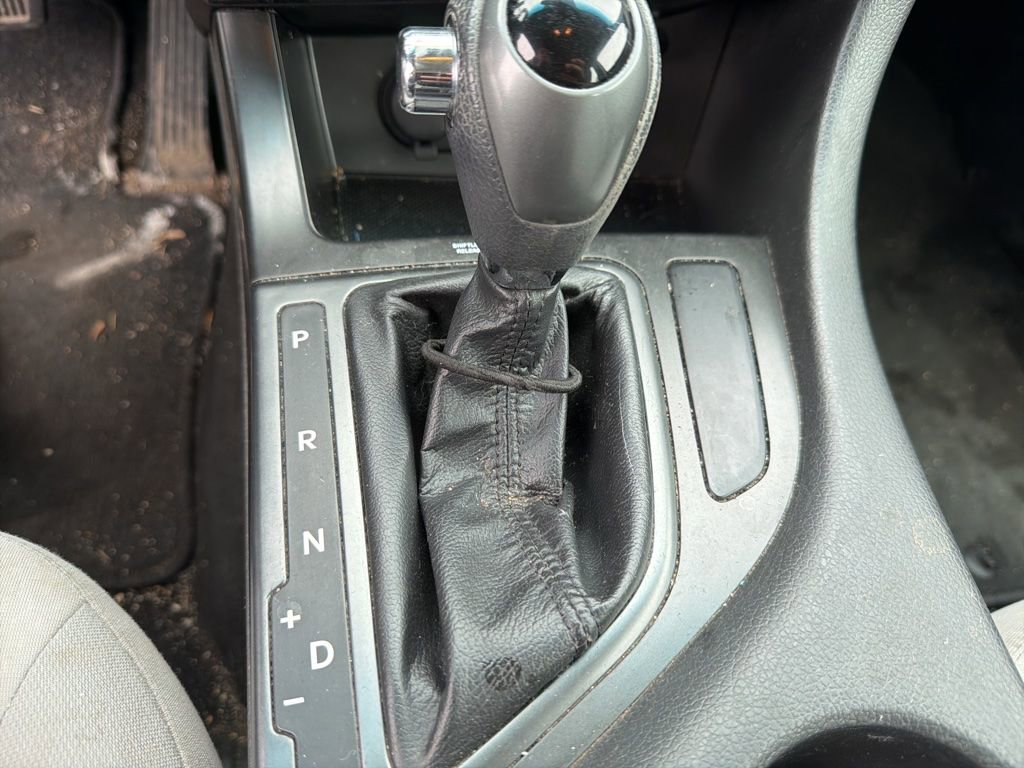 Used 2013 Kia Optima LX w/ Convenience Pkg image 12