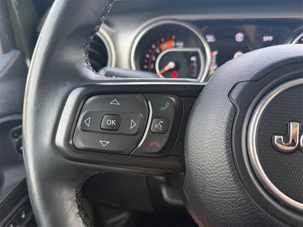 Used 2022 Jeep Gladiator Sport image 21