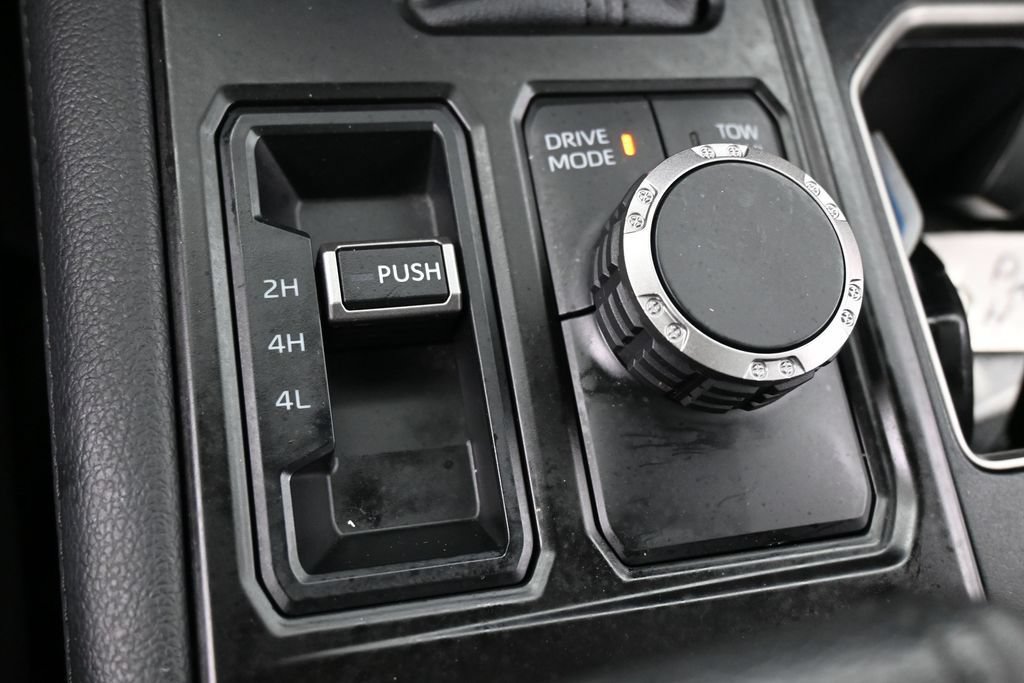 Used 2023 Toyota Tundra Limited AWD/4WD image 27