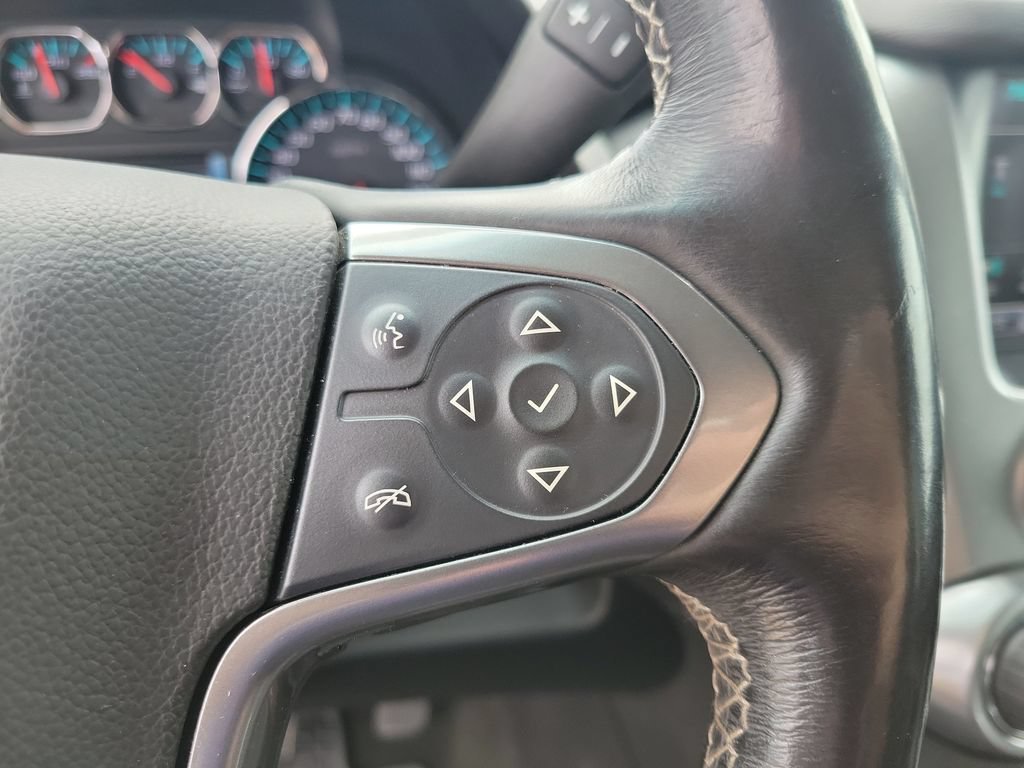 Used 2018 Chevrolet Suburban Premier AWD/4WD image 27