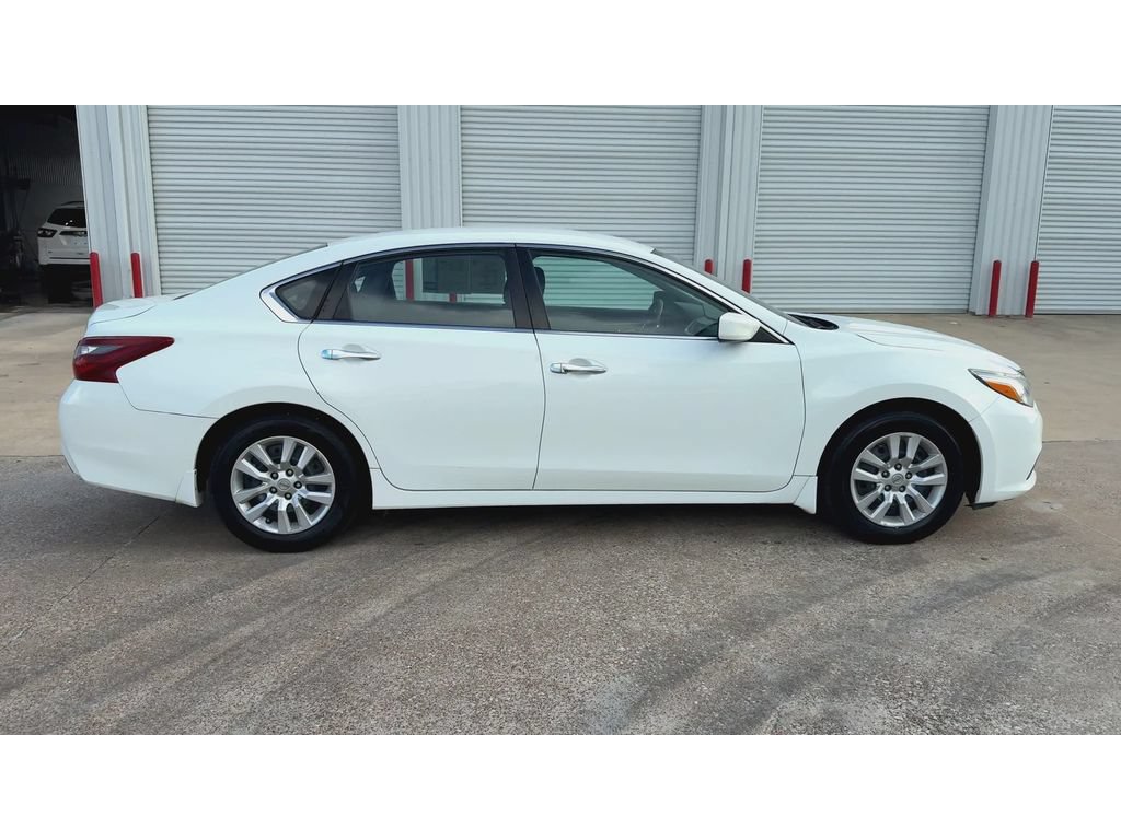 Used 2018 Nissan Altima 2.5 S w/ S Convenience Package FWD image 9