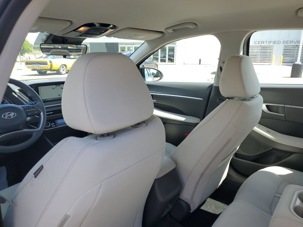 Used 2023 Hyundai Sonata SEL w/ Preferred Accessory Package FWD image 28