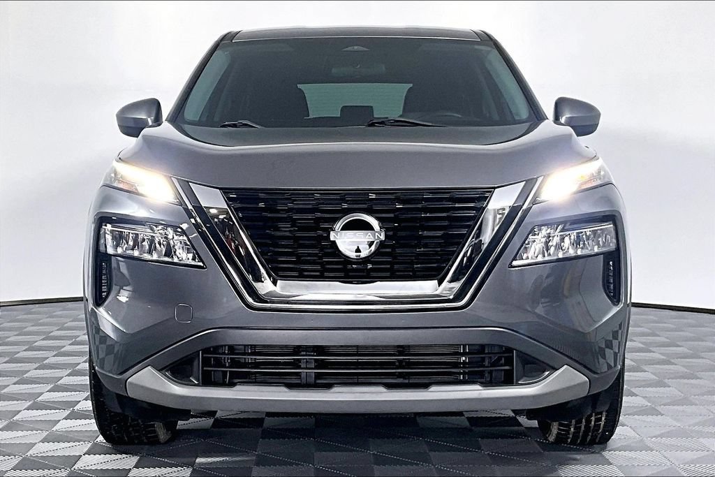 Used 2023 Nissan Rogue SV AWD/4WD image 3