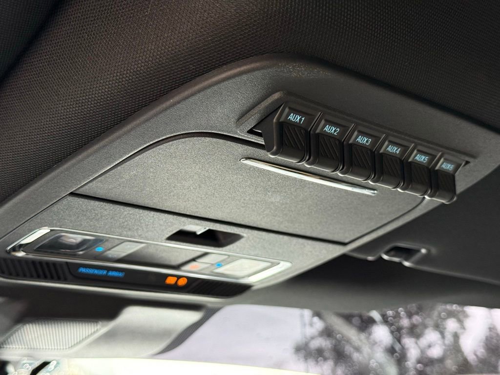 Used 2023 Ford F450 Lariat w/ Lariat Ultimate Package image 9