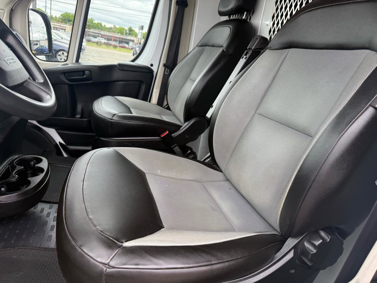 Used 2019 RAM ProMaster 1500 image 12