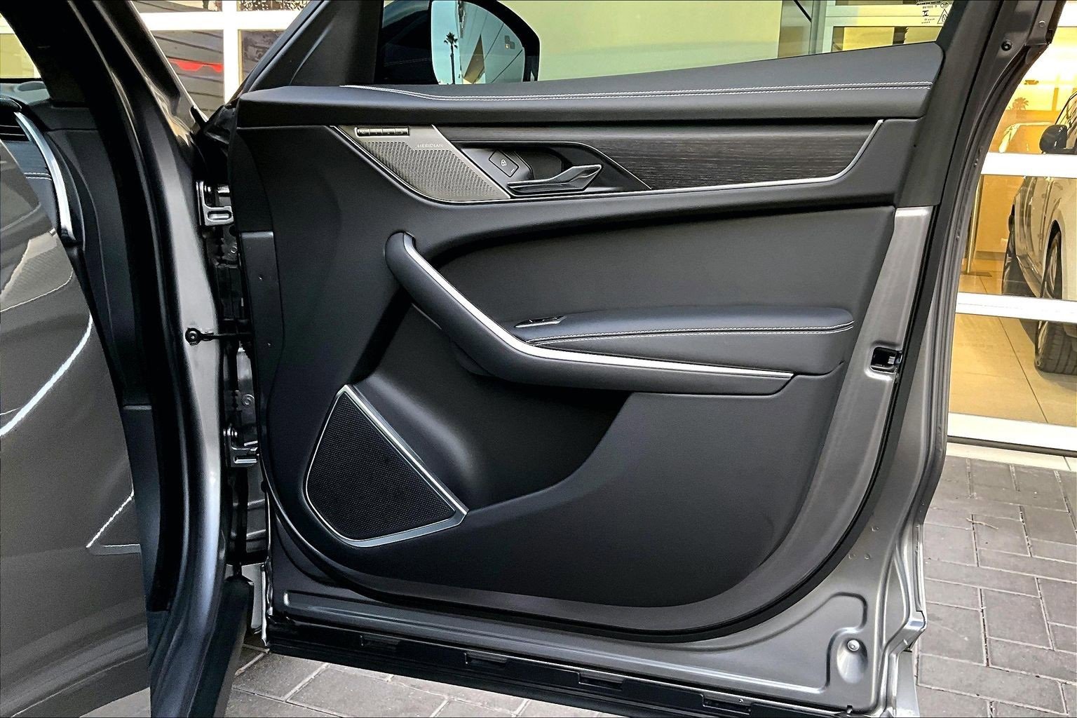 Used 2026 Jaguar F-PACE R-Dynamic S image 24