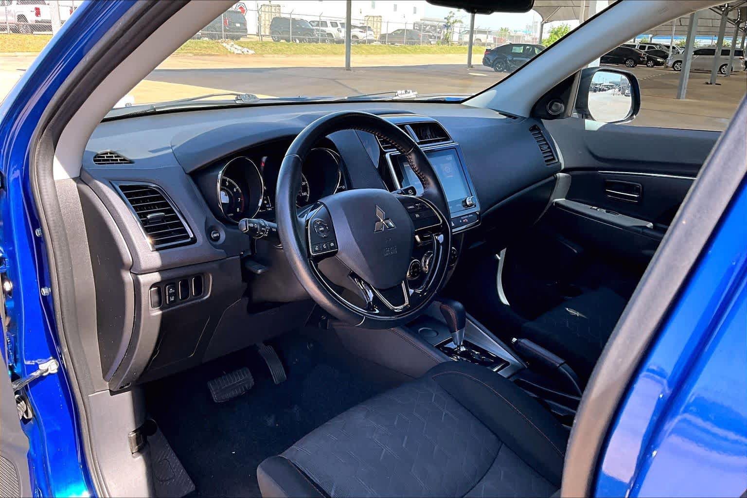 Used 2021 Mitsubishi Outlander Sport LE FWD image 16