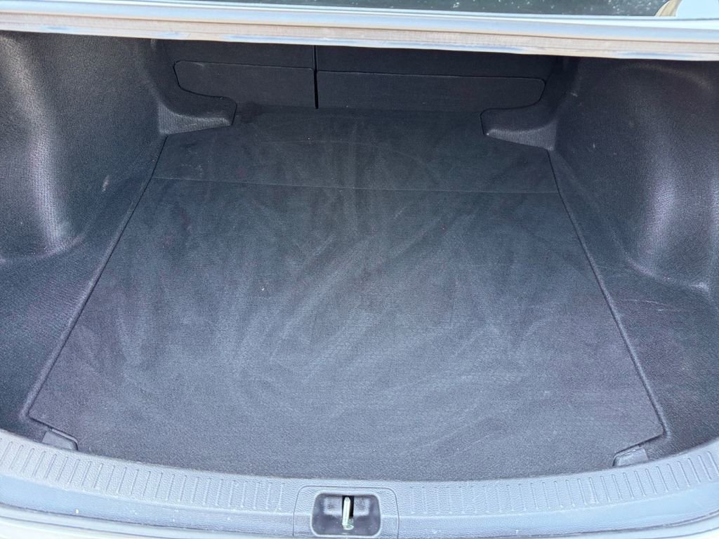 Used 2024 Toyota Corolla LE FWD image 23