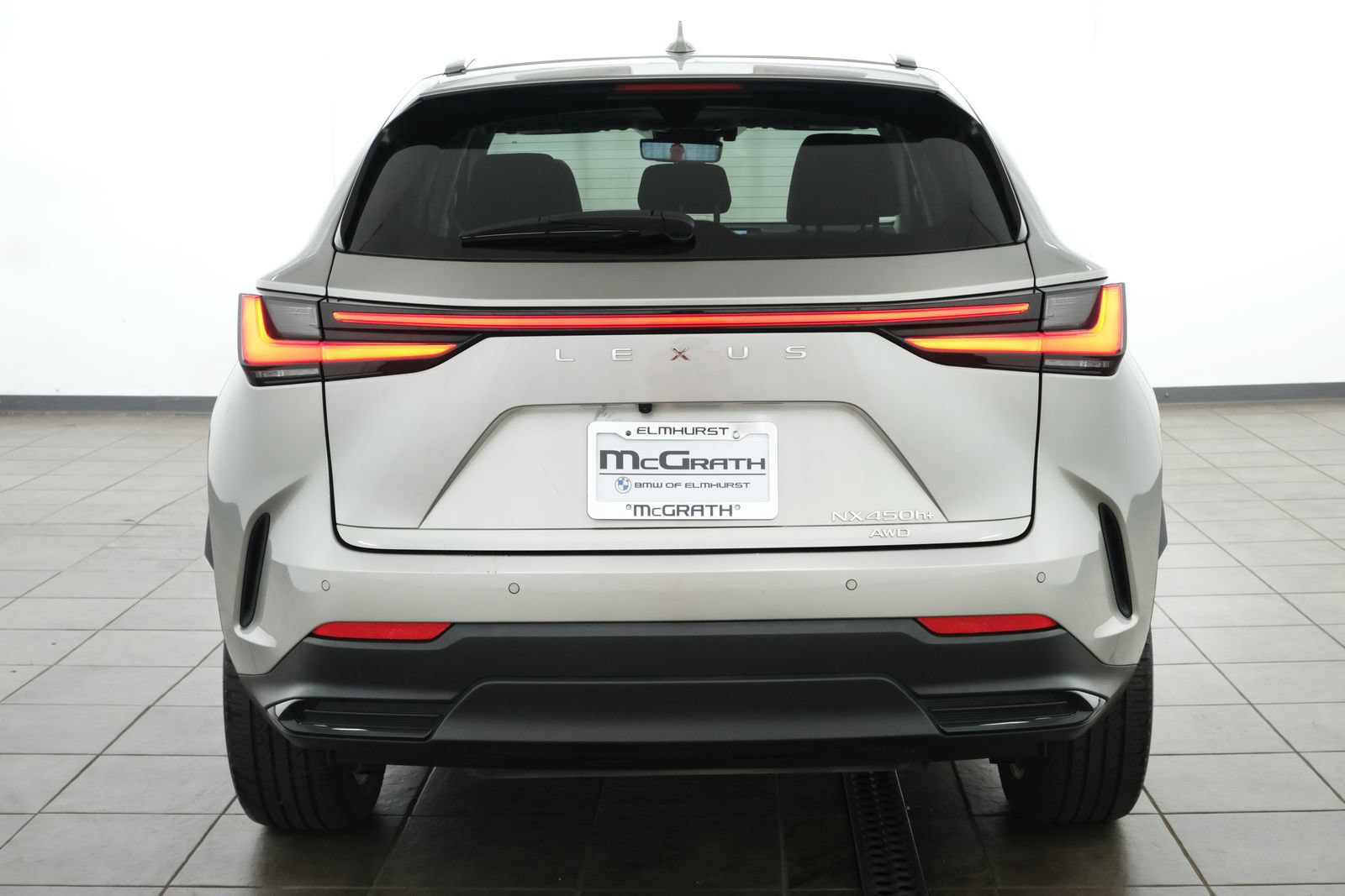 Used 2024 Lexus NX 450h+ AWD w/ Vision Package image 4