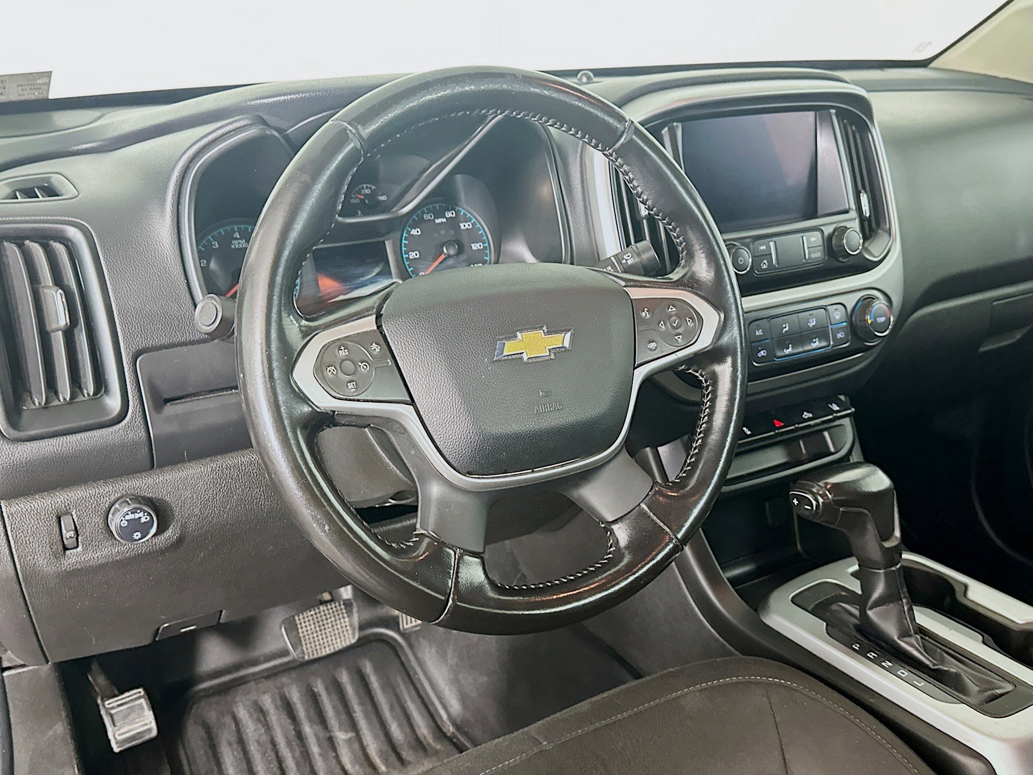 Used 2021 Chevrolet Colorado LT w/ Fleet Safety Package image 17