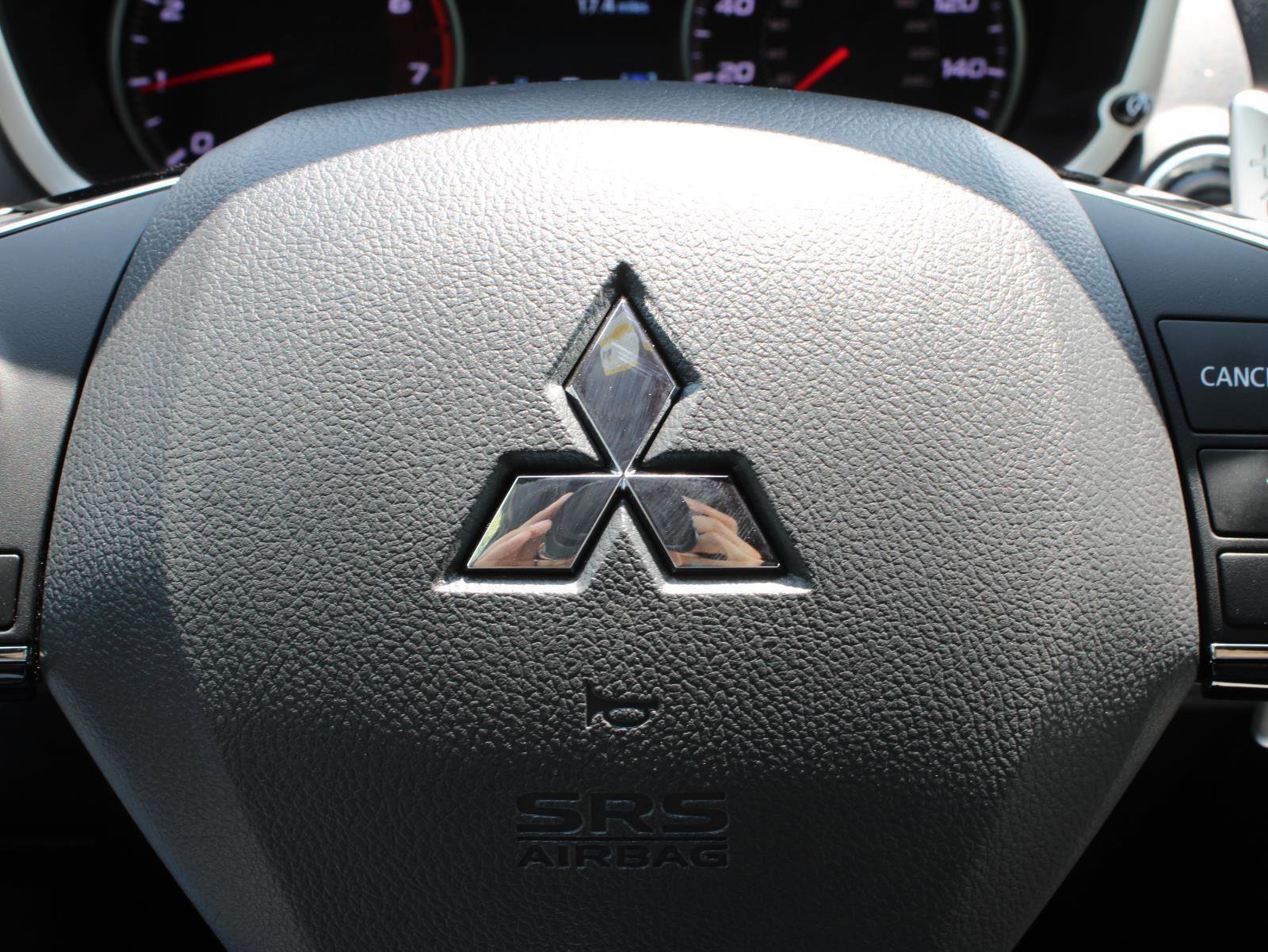 New 2025 Mitsubishi Eclipse Cross SEL image 34