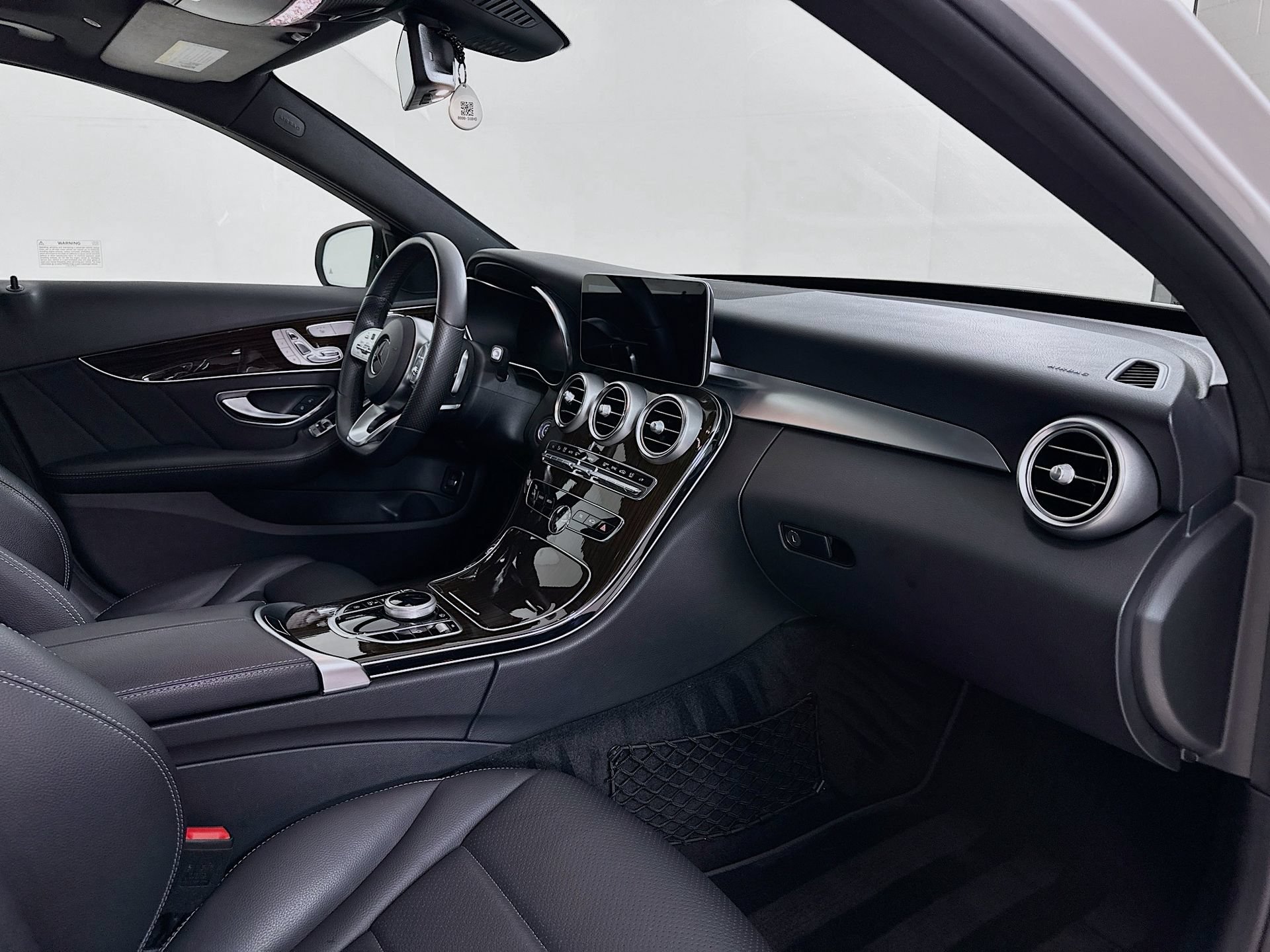 Used 2020 Mercedes-Benz C 300 Sedan image 30