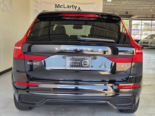 Certified 2024 Volvo XC60 B5 Core w/ Climate Package AWD/4WD image 4