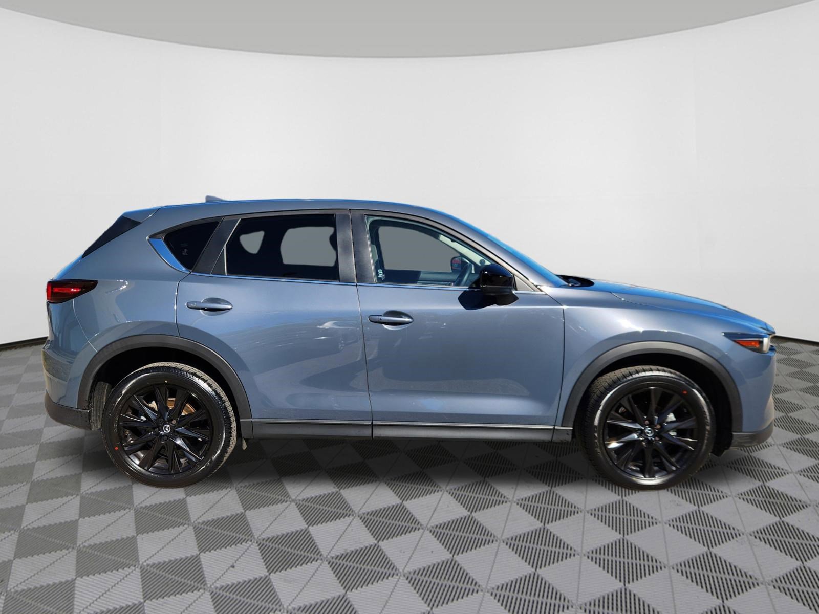Certified 2023 MAZDA CX-5 Carbon Edition image 6