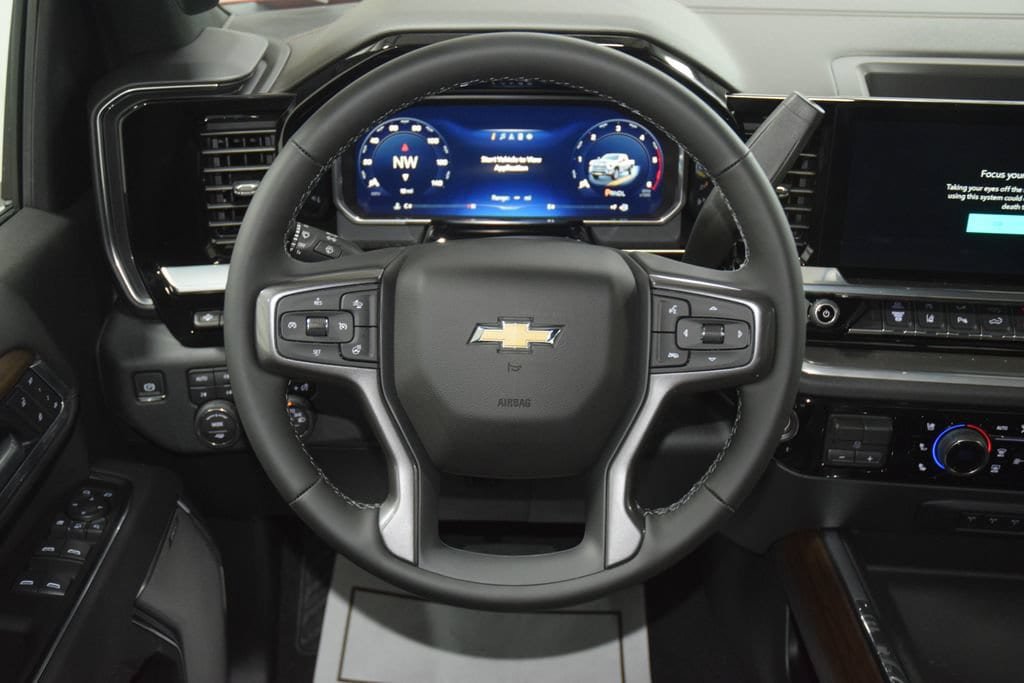 New 2026 Chevrolet Silverado 2500 High Country w/ High Country Premium Package AWD/4WD image 40