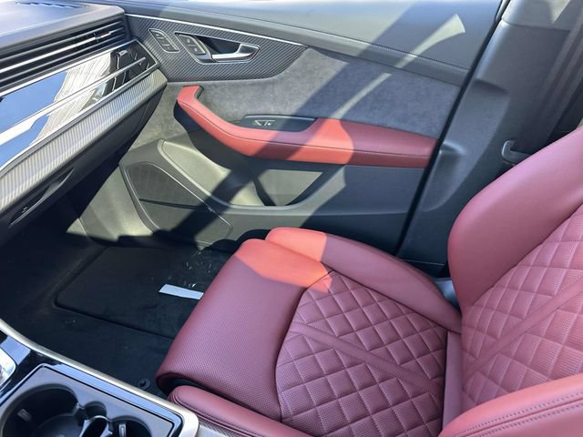 New 2026 Audi SQ7 Prestige AWD/4WD image 13
