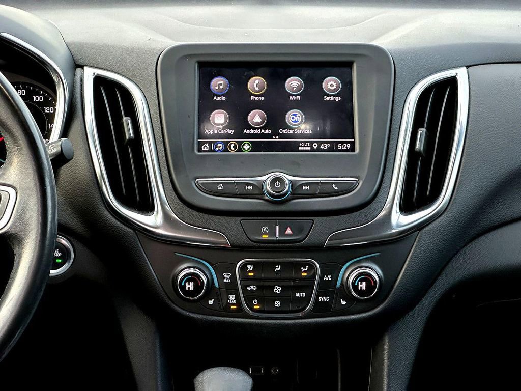 Used 2022 Chevrolet Equinox LT image 30