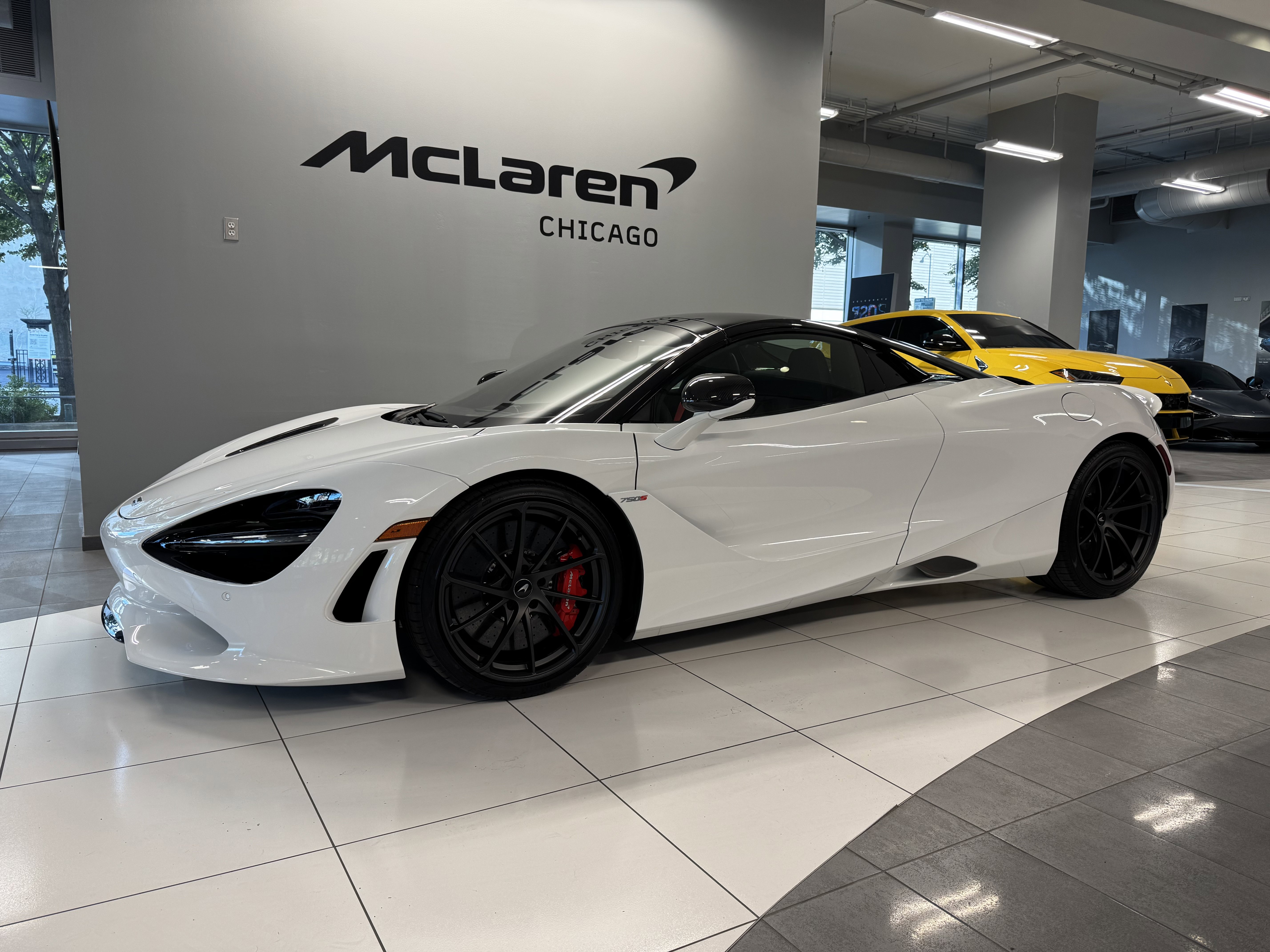 New 2026 McLaren 750S Spider image 2