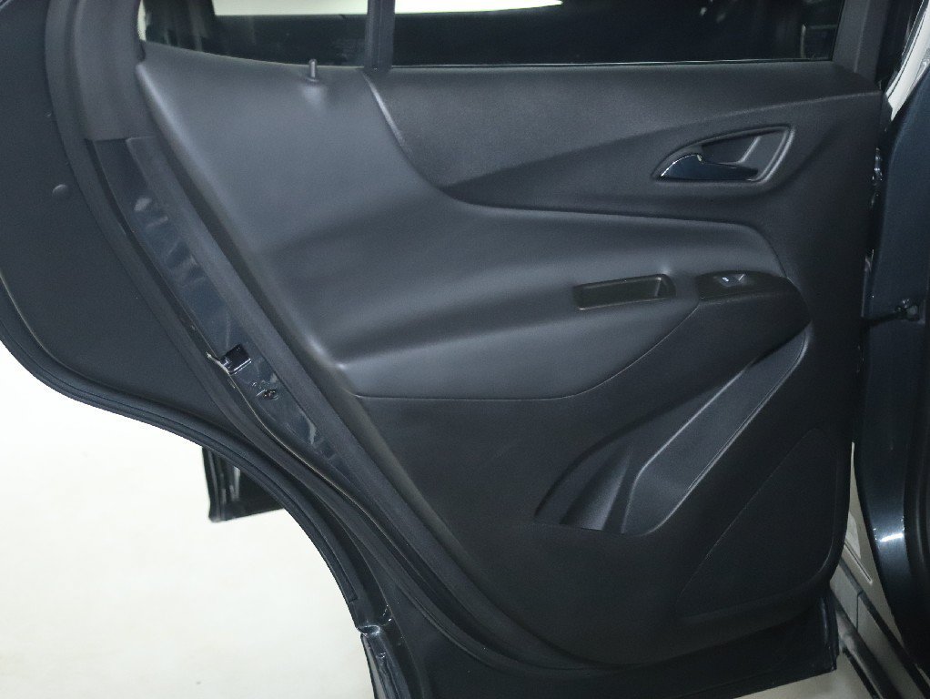 Used 2023 Chevrolet Equinox LT AWD/4WD image 13