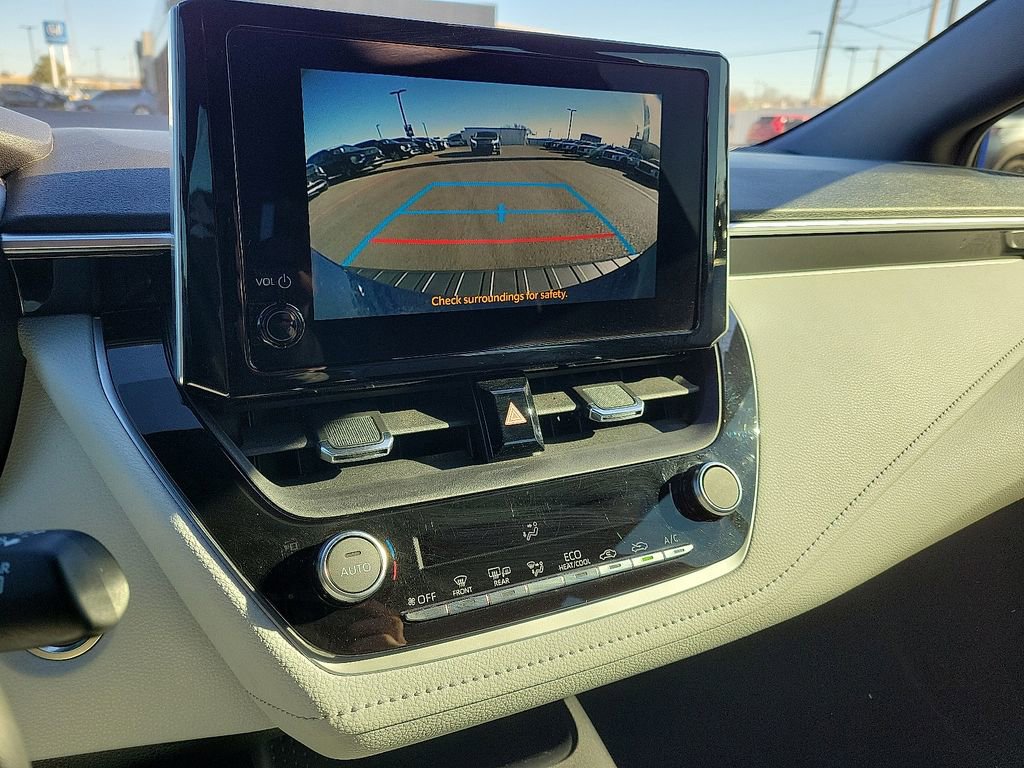 Used 2024 Toyota Corolla SE image 12