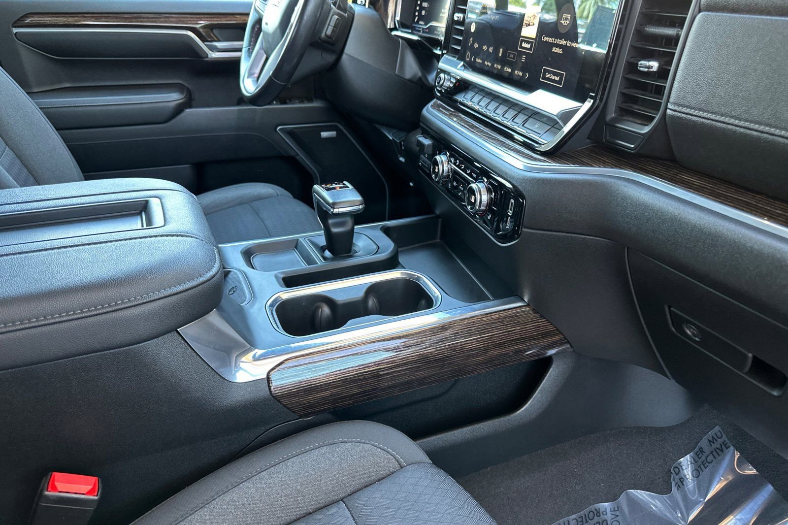 Used 2022 GMC Sierra 1500 Elevation w/ Preferred Package AWD/4WD image 16