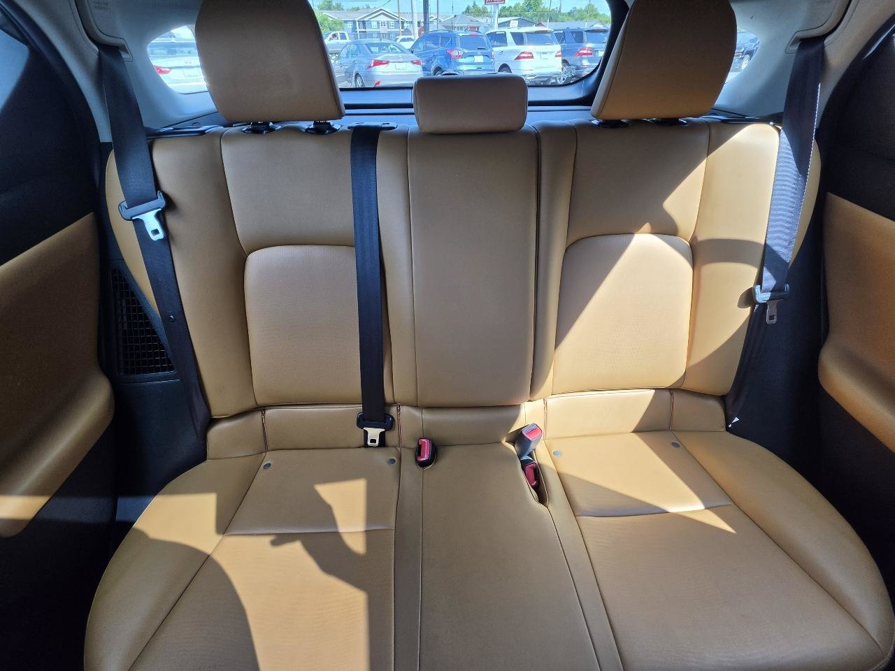 Used 2013 Lexus CT 200h w/ Premium Pkg w/Navigation FWD image 31