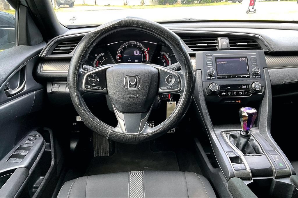 Used 2018 Honda Civic Sport image 5