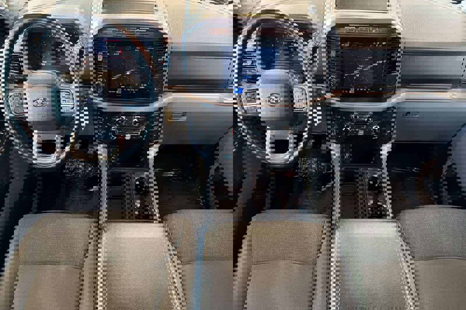 Used 2024 Ford F150 XLT w/ Mobile Office Package image 3