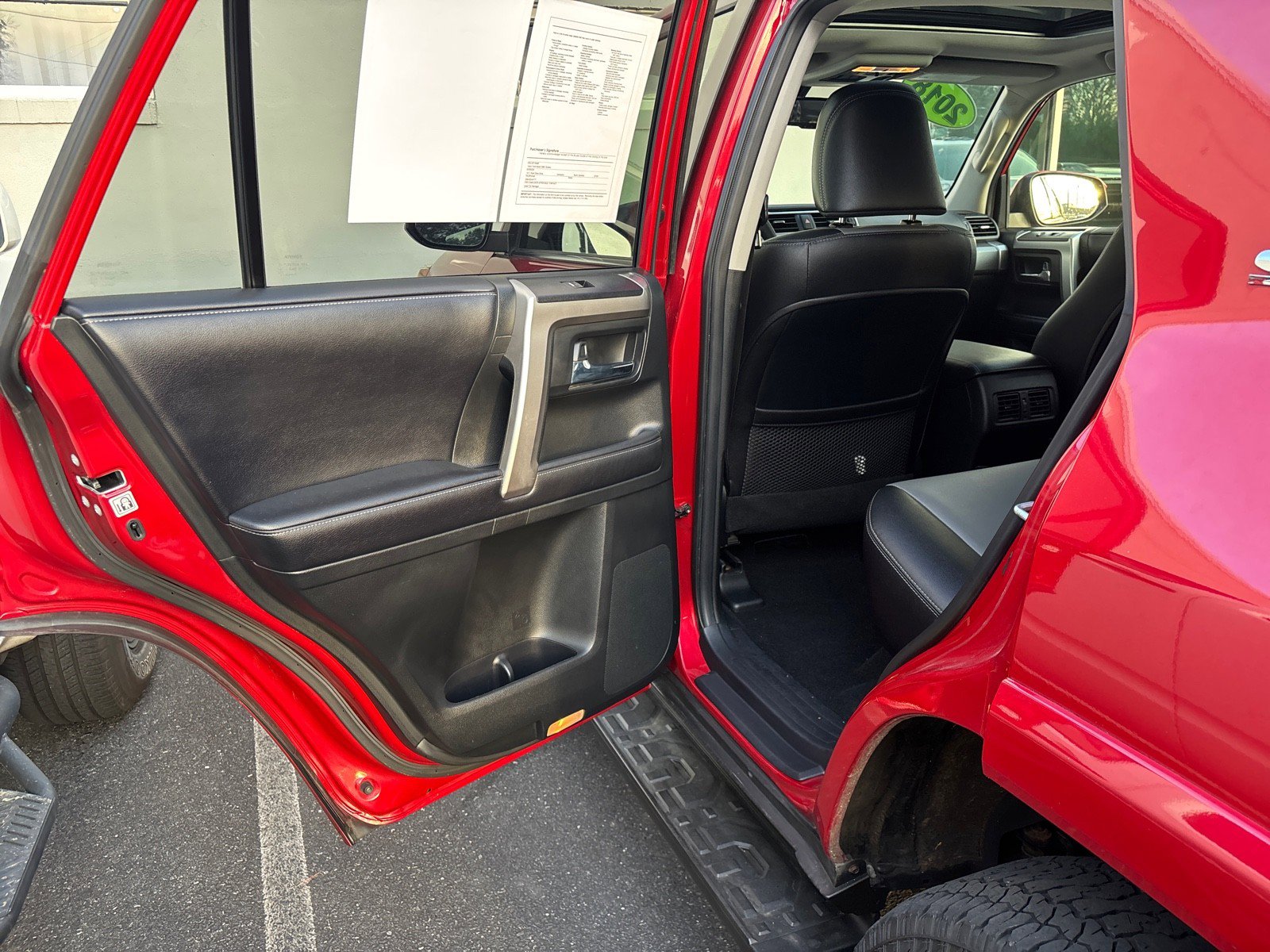 Used 2018 Toyota 4Runner SR5 Premium image 32